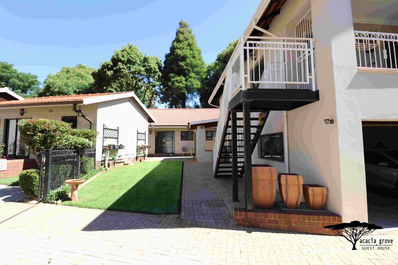 Acacia Grove Guest House Johannesburg Exterior foto